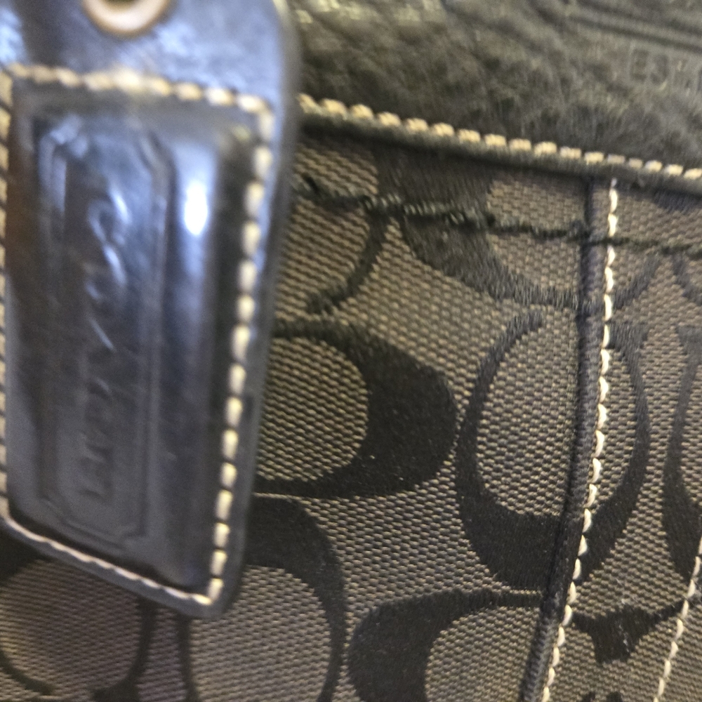 Coach Vintage Black Crossbody Purse - Picture 13 of 14